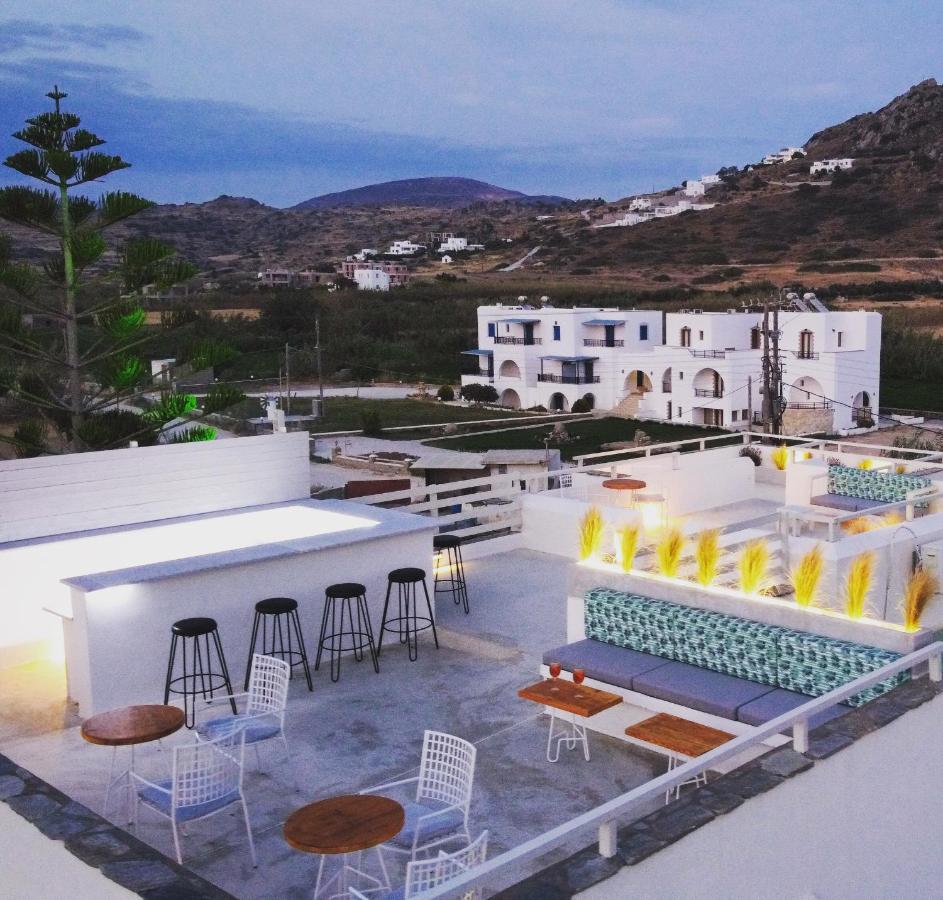 Studios Vrettos Beachfront Hotel Pláka Zewnętrze zdjęcie