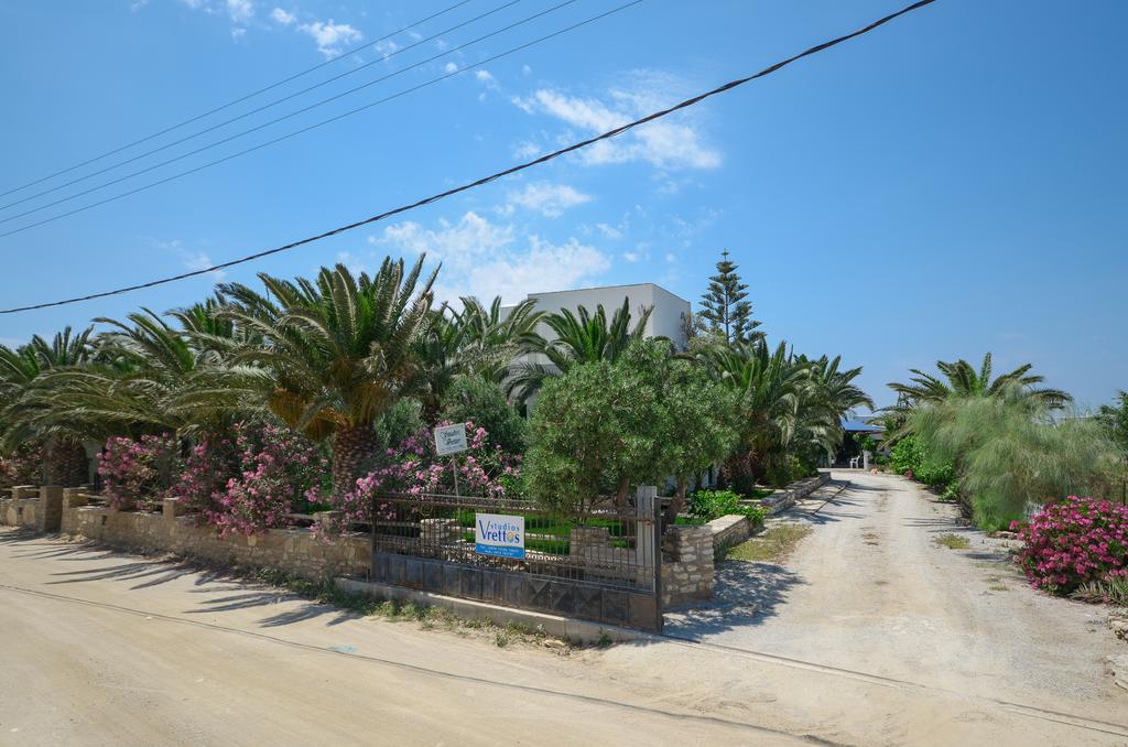 Studios Vrettos Beachfront Hotel Pláka Zewnętrze zdjęcie