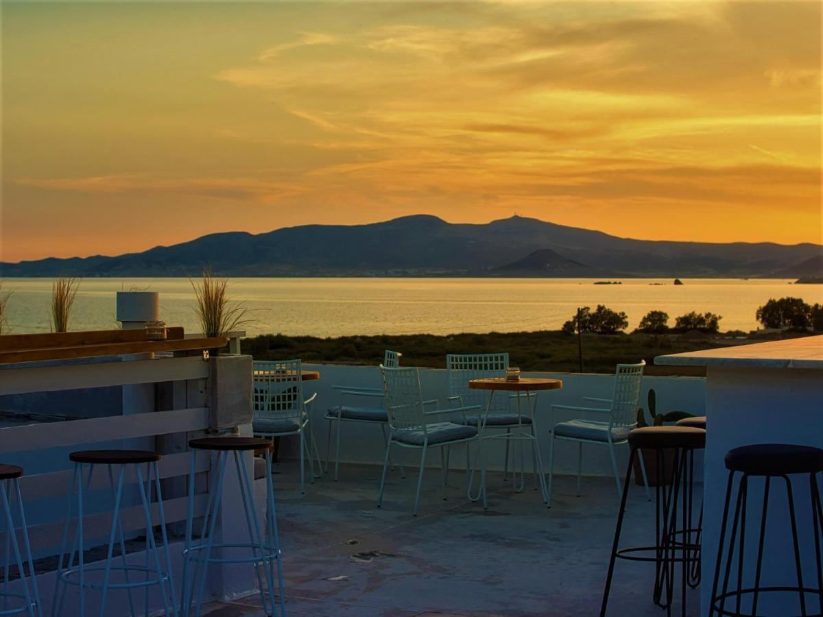 Studios Vrettos Beachfront Hotel Pláka Zewnętrze zdjęcie
