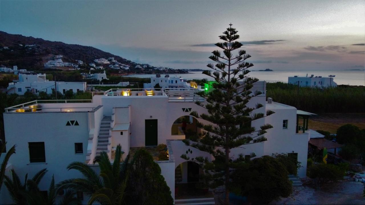 Studios Vrettos Beachfront Hotel Pláka Zewnętrze zdjęcie