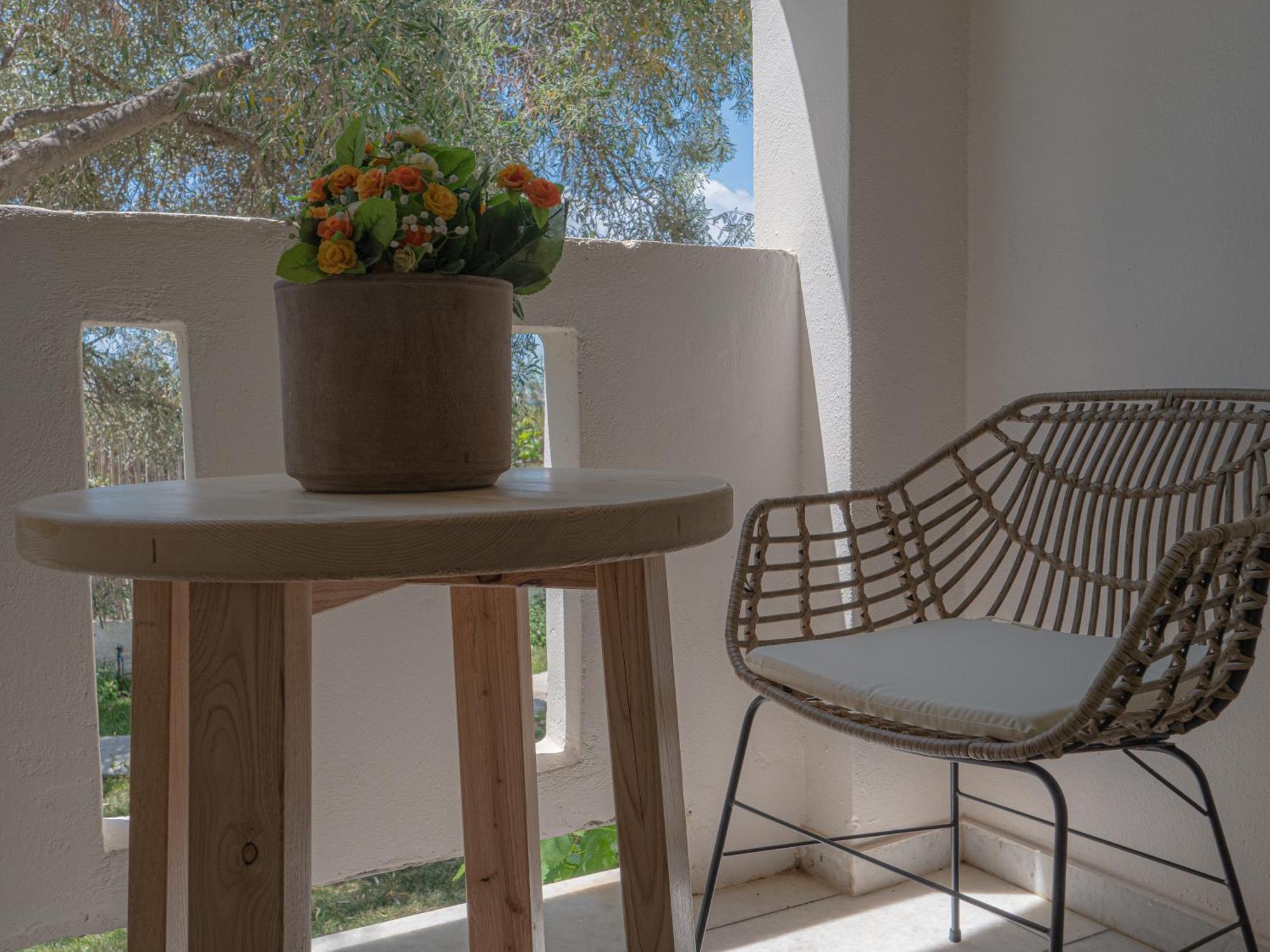 Studios Vrettos Beachfront Hotel Pláka Zewnętrze zdjęcie