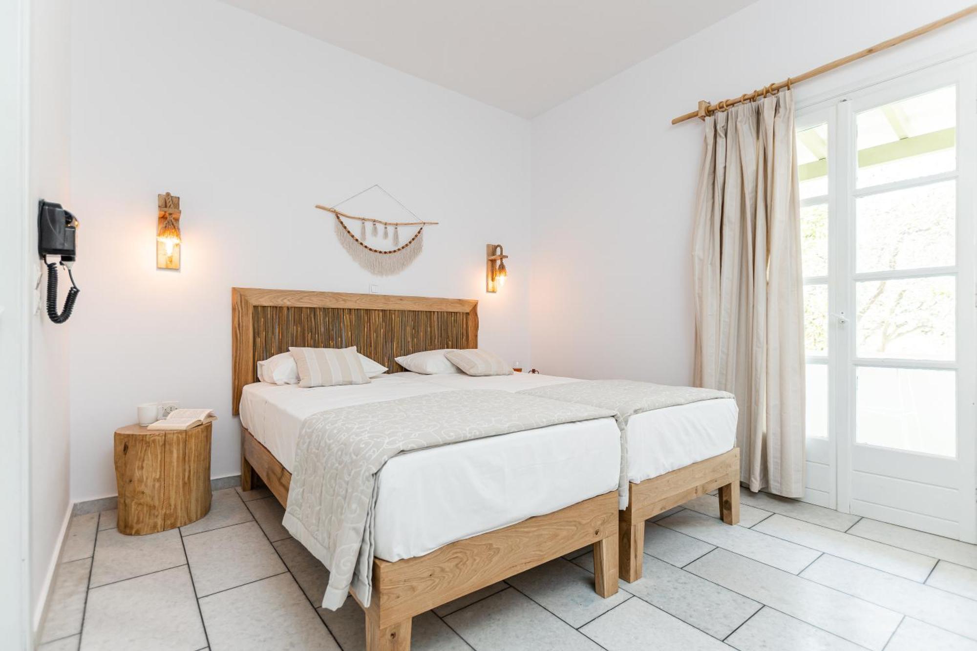 Studios Vrettos Beachfront Hotel Pláka Zewnętrze zdjęcie