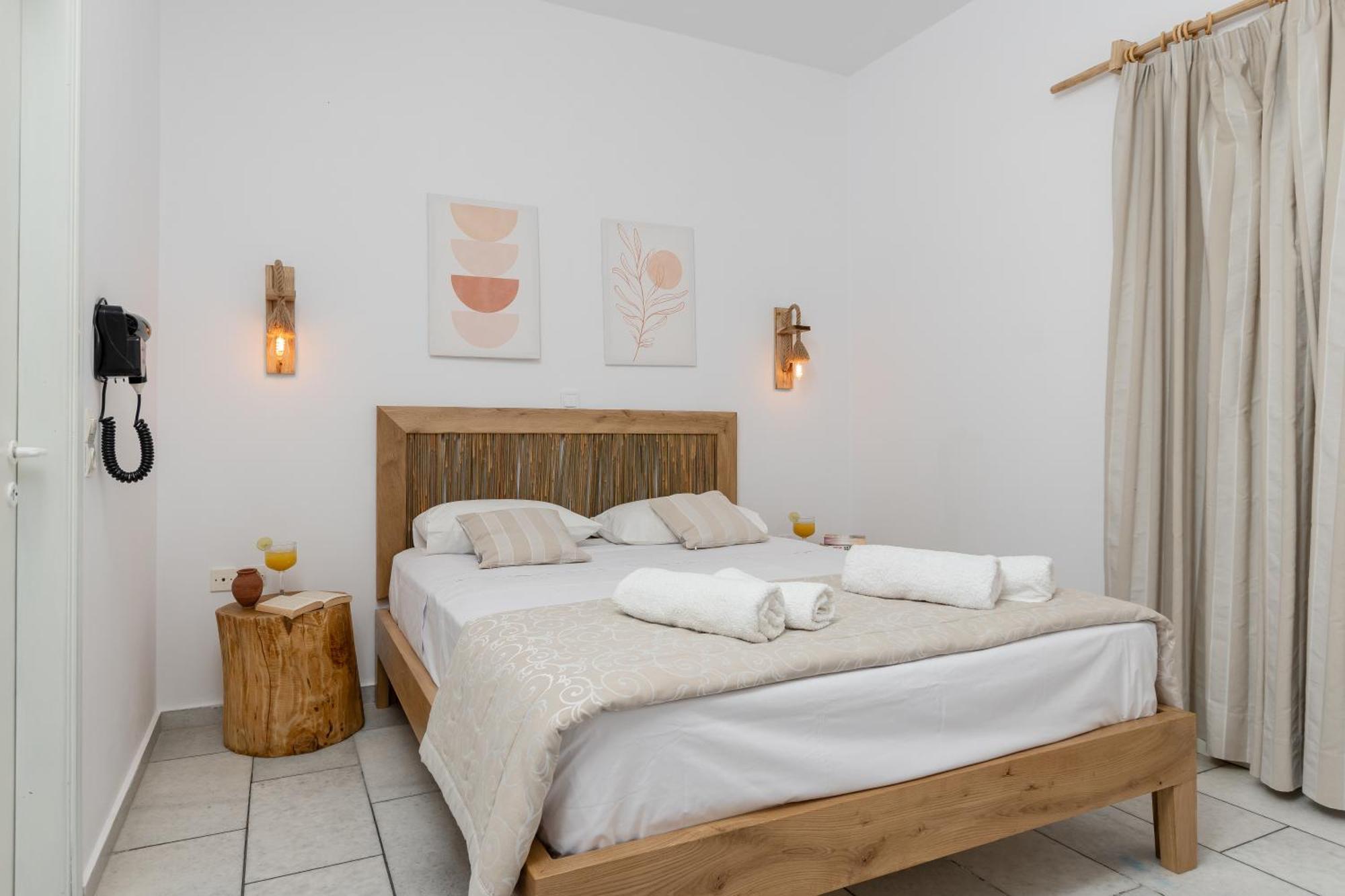 Studios Vrettos Beachfront Hotel Pláka Zewnętrze zdjęcie