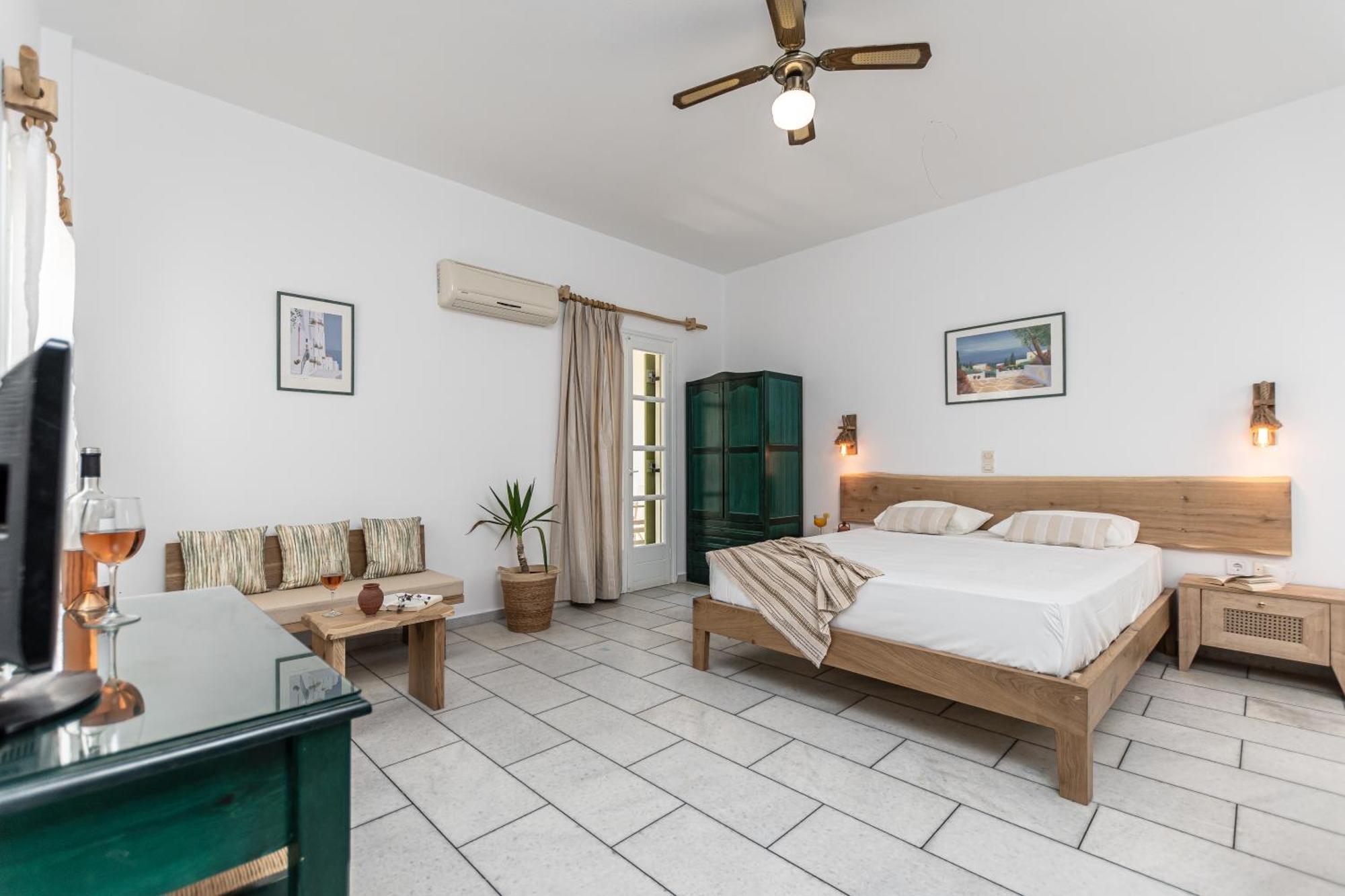 Studios Vrettos Beachfront Hotel Pláka Zewnętrze zdjęcie
